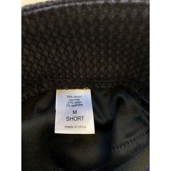 Maurices Womens Size M Short Pants Career Stretch Waist Pull On Straight Leg - Picture 7 of 8